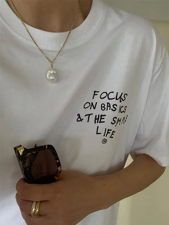 T-Shirt Focus On Basics